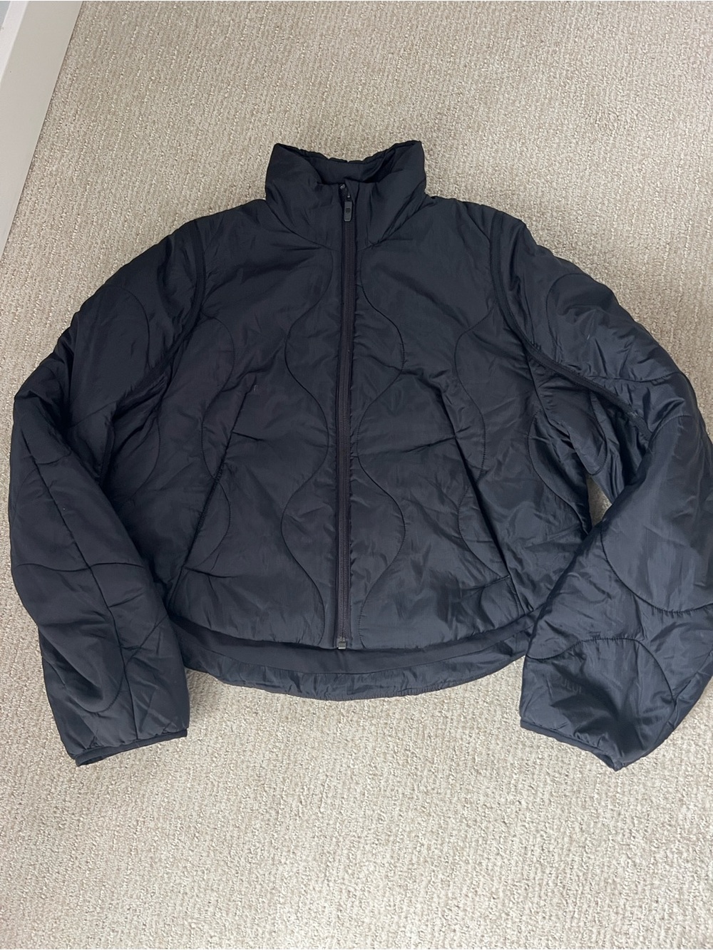 Lululemon Quilted Women's Jacket - Lightweight Zip Front black size 2